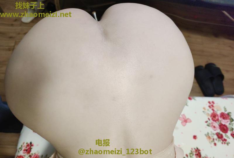 翘臀包子哔希希