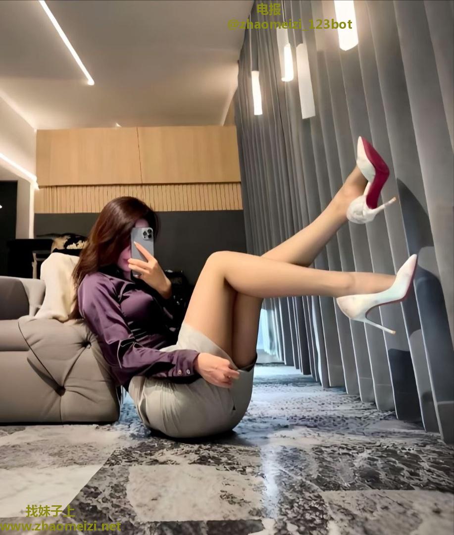 太原市兼职蜜桃臀美女