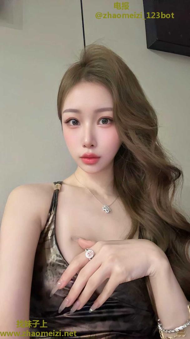 太原市兼职蜜桃臀美女