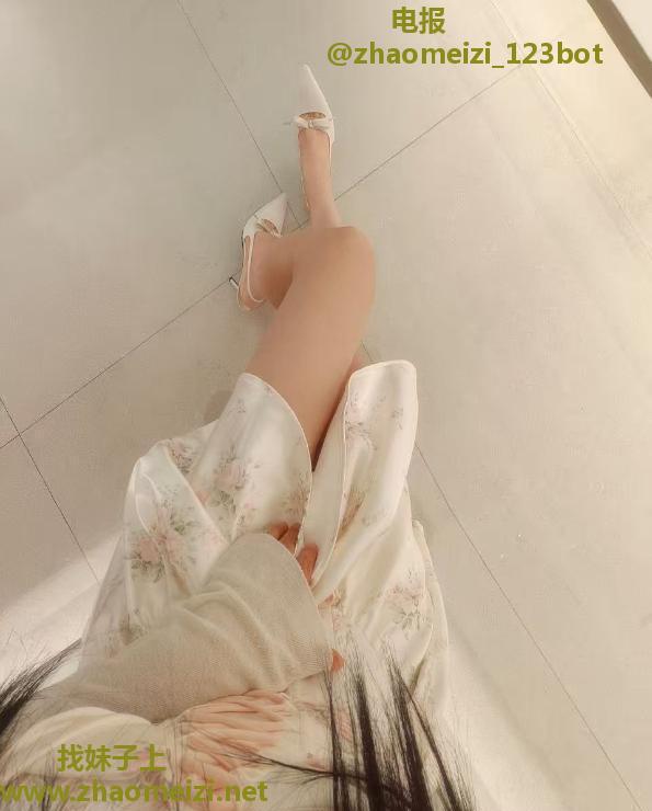 光谷风骚小姐姐馨儿