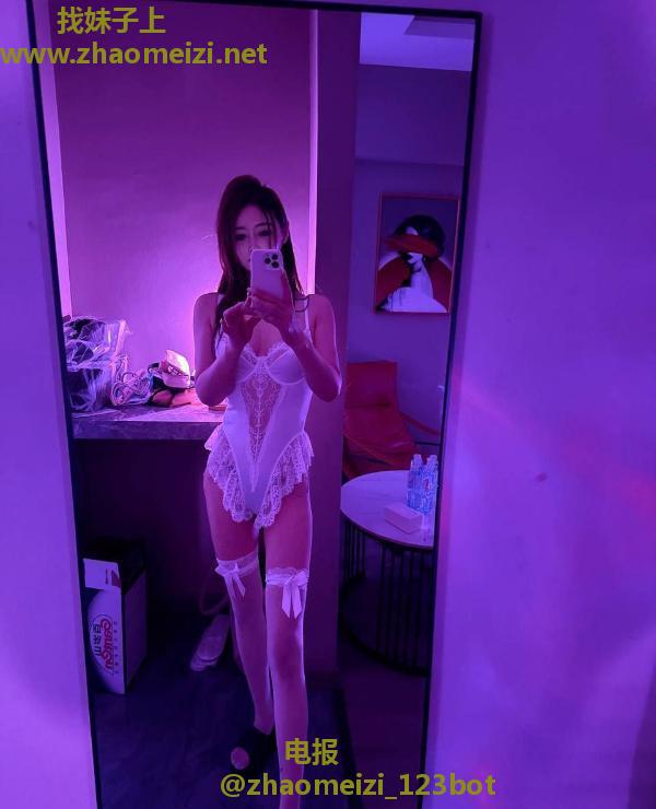 南门榨汁姬猫老师