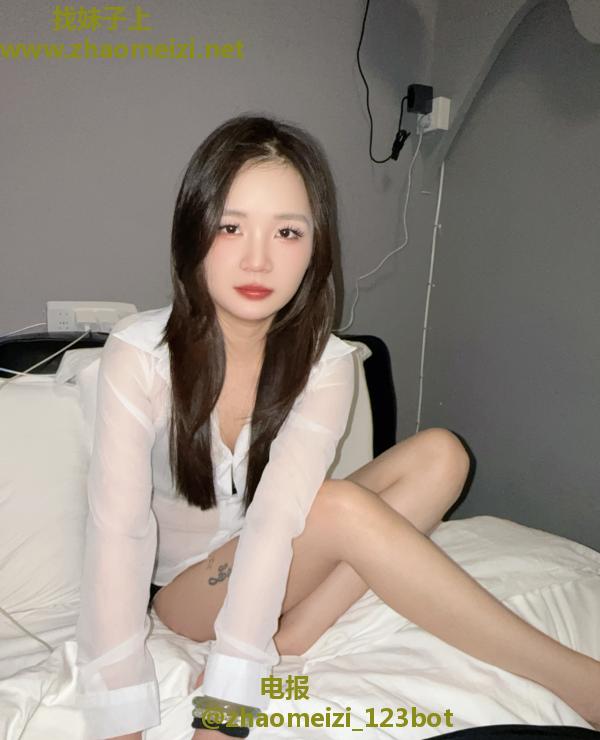 长腿细腰小咪
