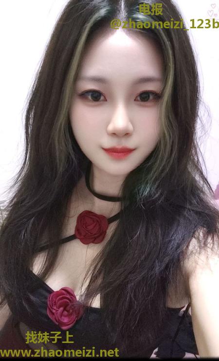 回味大胸骚女夏老师