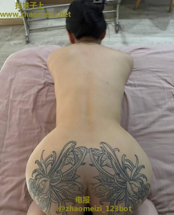 花臀榨汁机兔兔