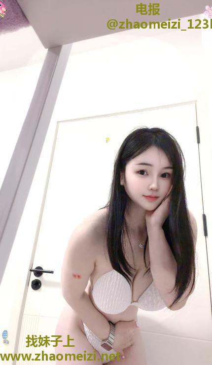水蜜桃粉嫩搔b