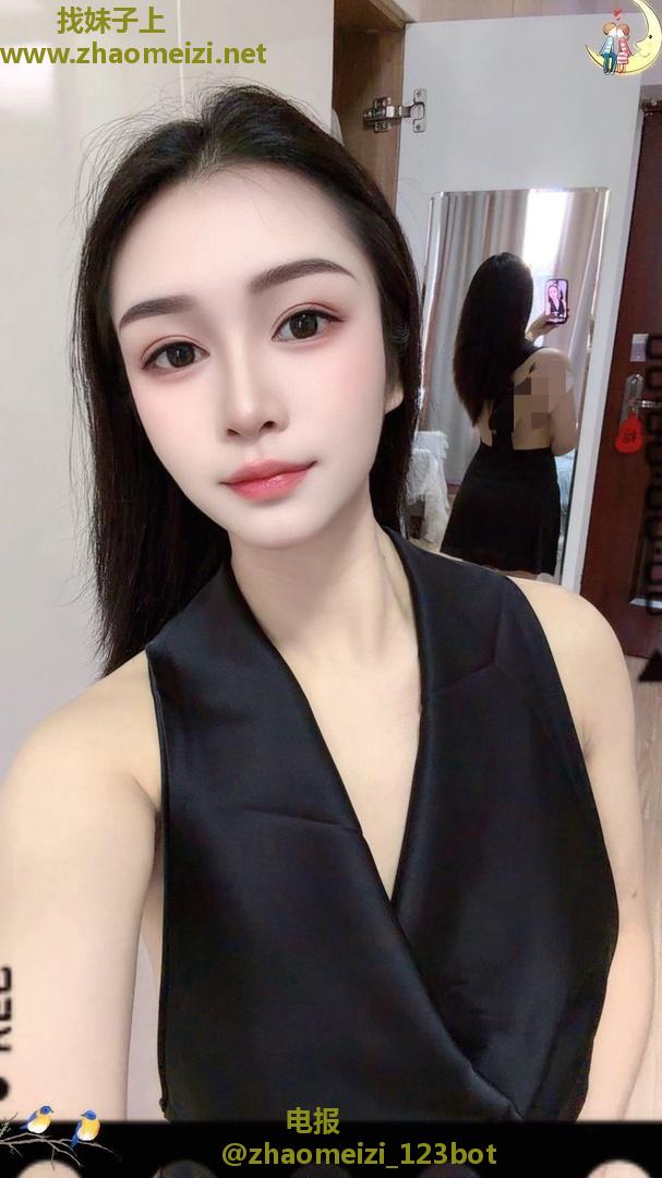性格不错的越南妹子