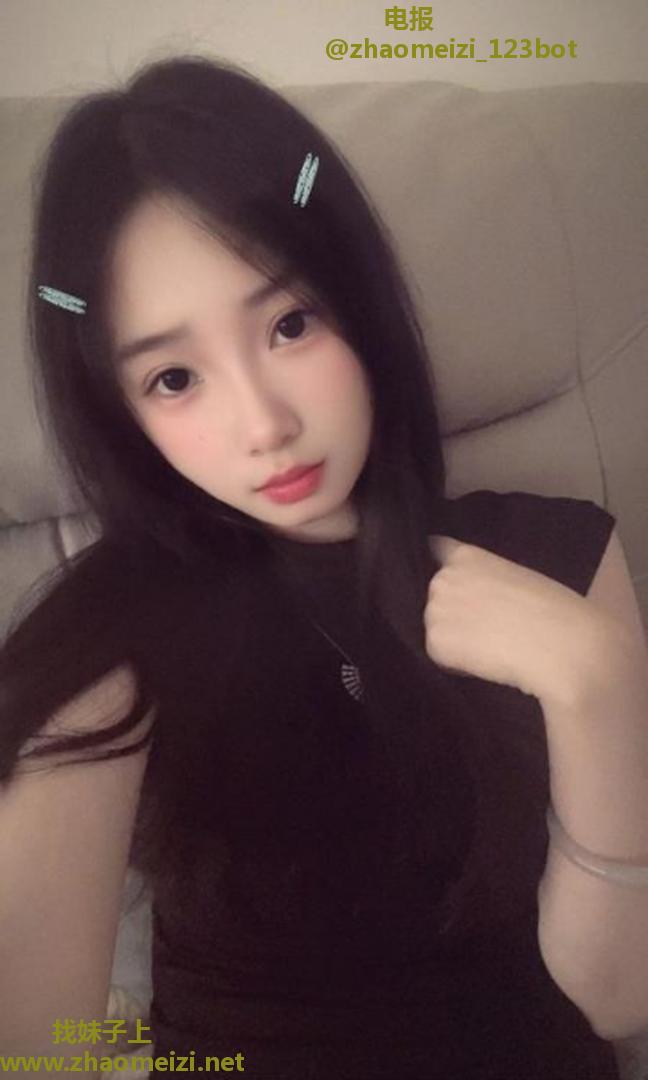 性欲旺盛的粉嫩少女