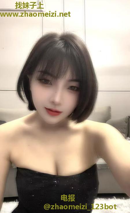 短发温柔姐姐