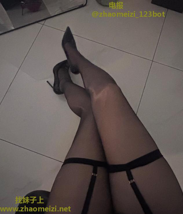 性感高挑御姐
