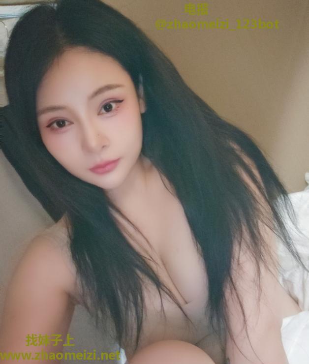 丰满BBW