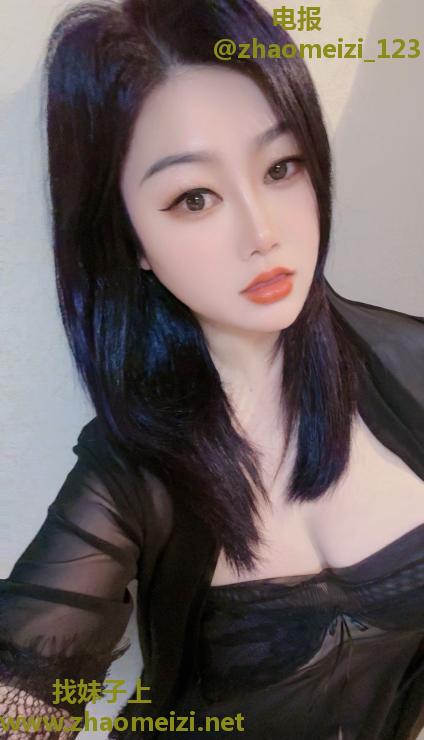 大奶阿紫榨汁机