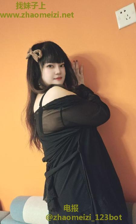 新华区服务型少妇