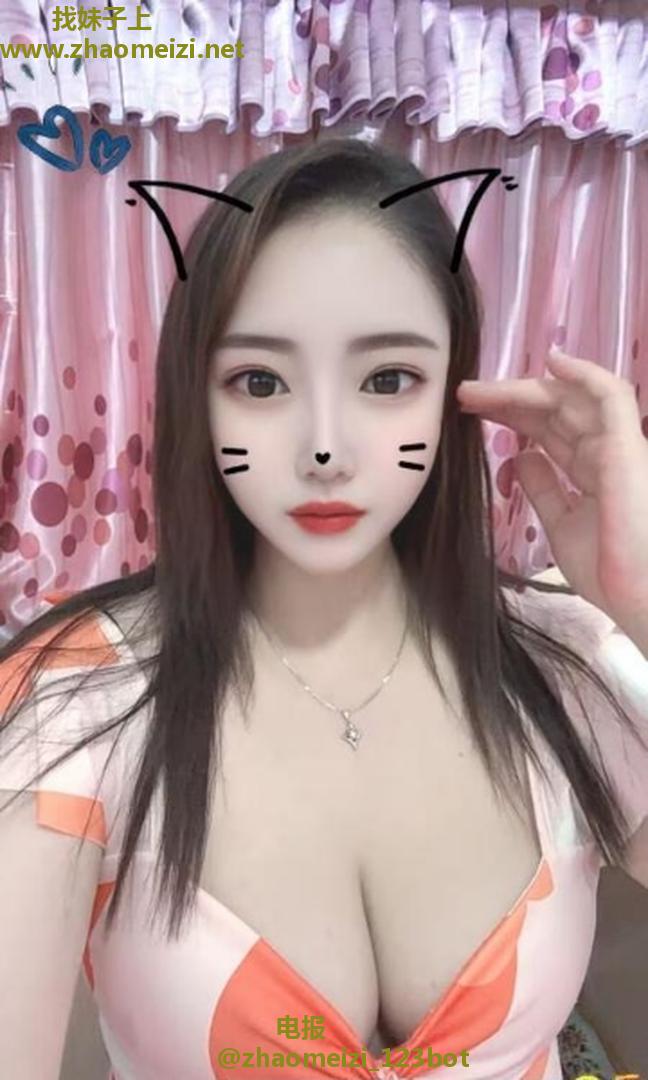 美乳美鲍好香好迷人