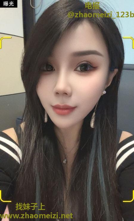 尹山湖大奶少妇伊伊