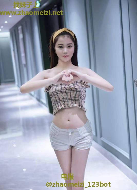 成熟的姐姐颖儿