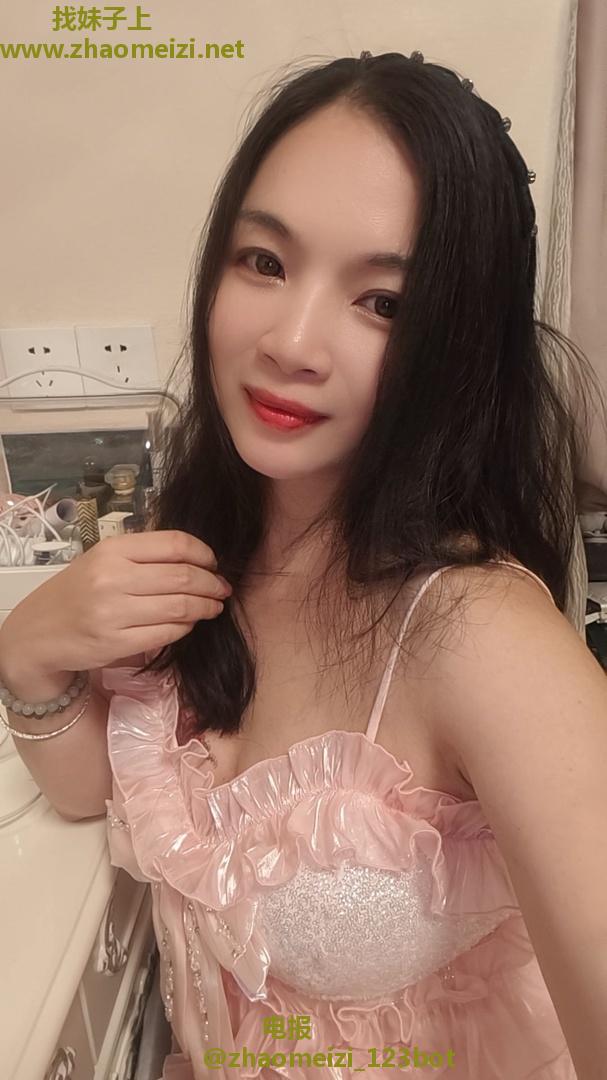 后院进入小妹妹