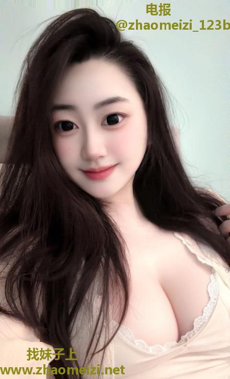 集美大奶珊珊