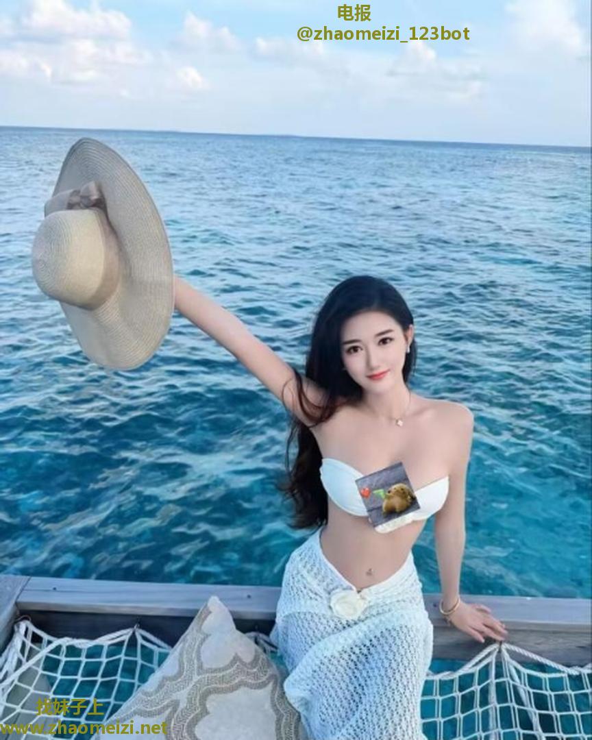 骚气大长腿人美活好会喷水