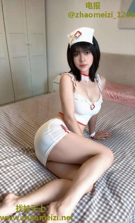 世纪大道骚B能吸会夹