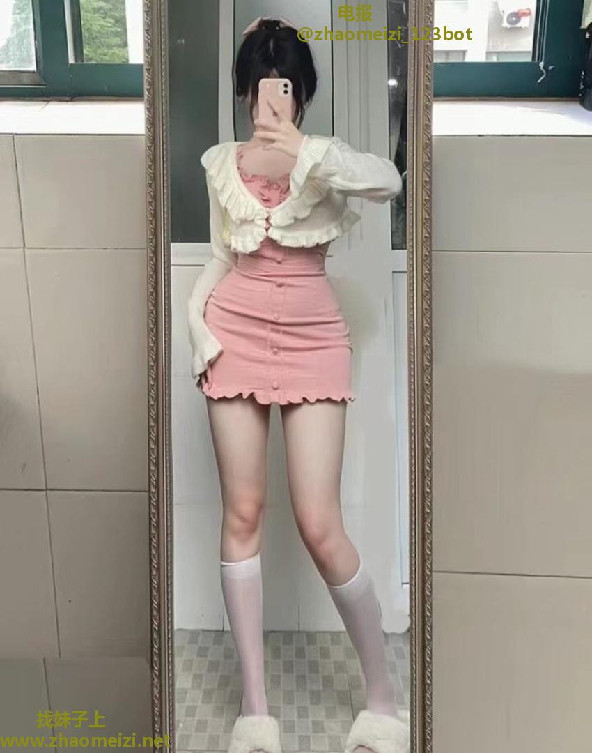 闵行紧致翘臀女友系