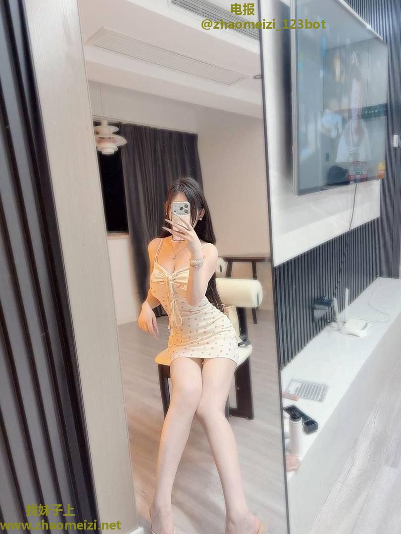 乐清市兼职妹子鲍鱼粉嫩