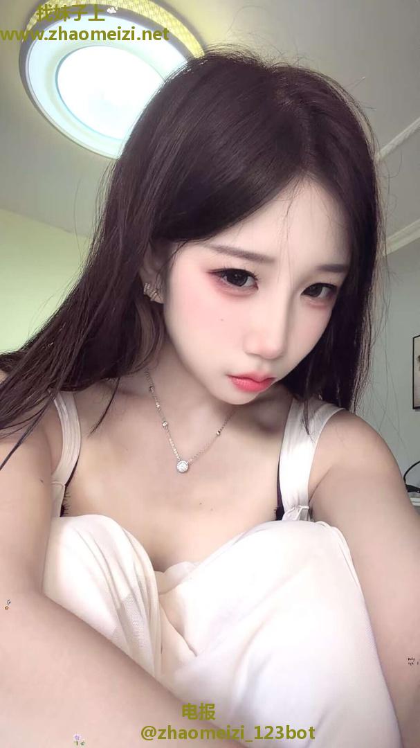 西安04嫩妹抓龙筋