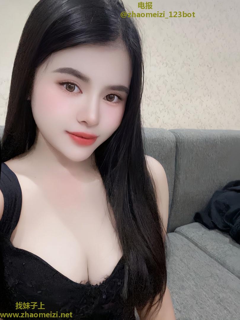 大长腿大胸妹妹