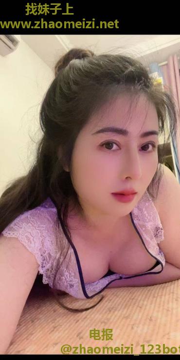 性感大屁股少妇