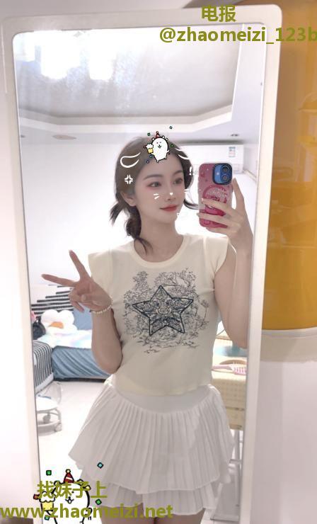 后入波浪臀霜儿老师