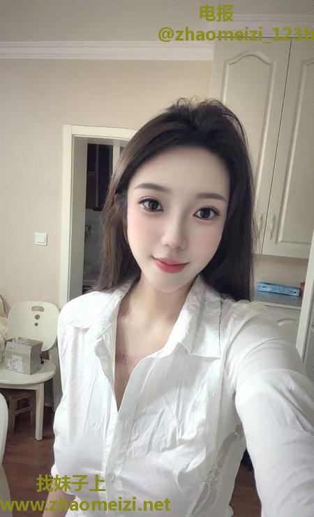 建邺美熙美女身材不错
