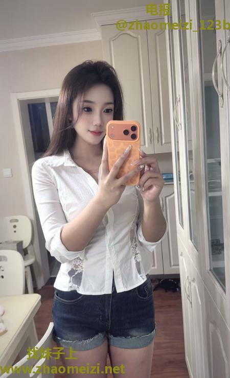 建邺美熙美女身材不错