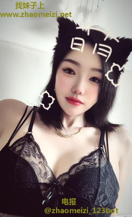 天河情趣大胸美妇雨桐