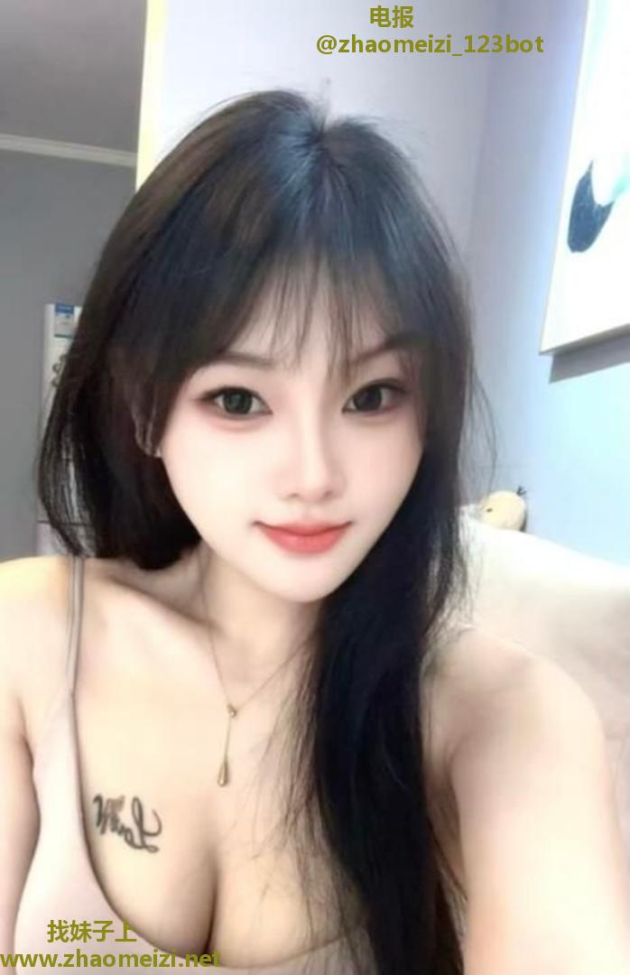 粉鲍逼紧妹妹多汁大奶诱人