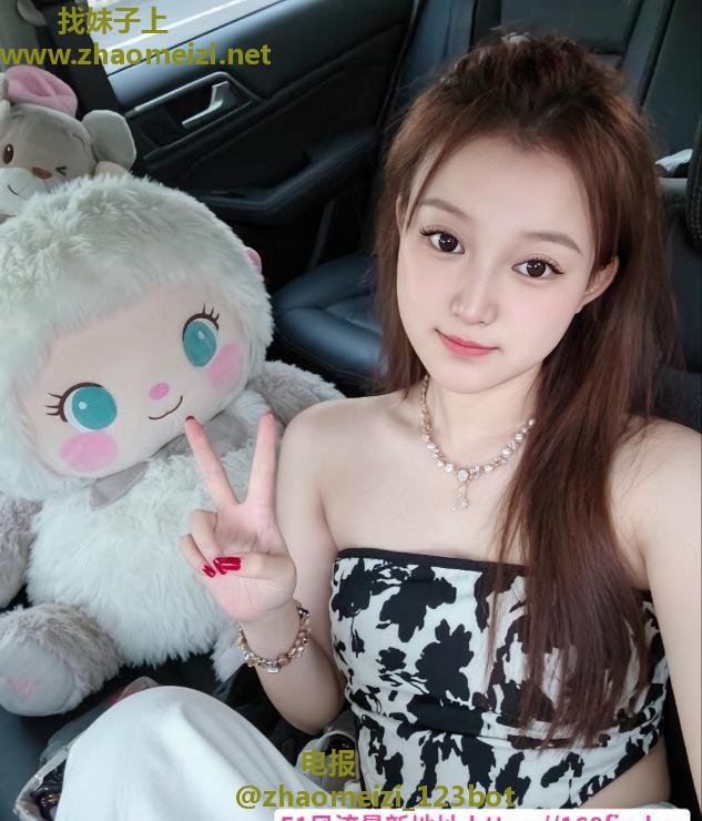 居家大奶妹