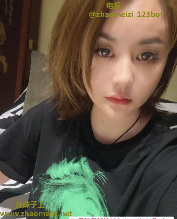 有点婴儿肥的姐姐