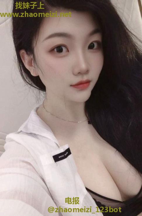 大胸东北妹可拍AV