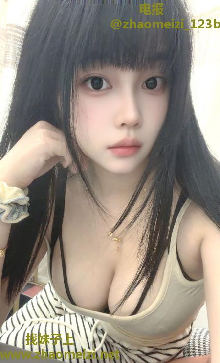 纯天然36D小萝莉