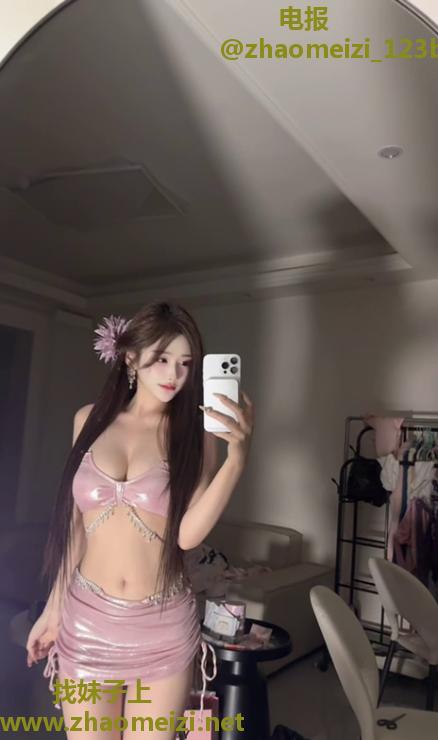 美乳语汐
