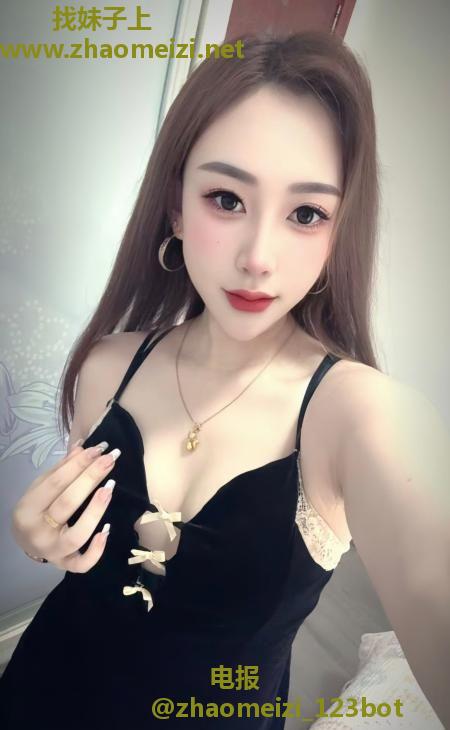 上城服务系骚女小九