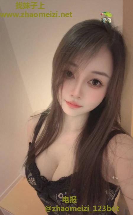 前凸后翘安妮老师