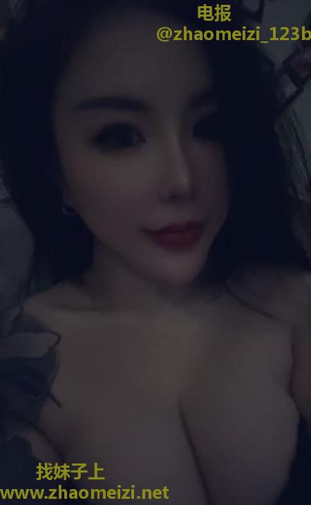 栖霞肥臀巨乳