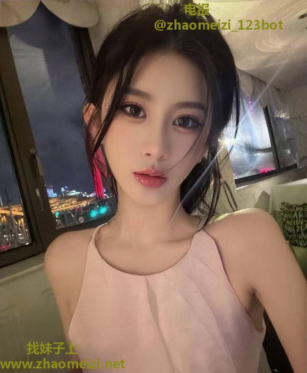完美体验足交御姐CC