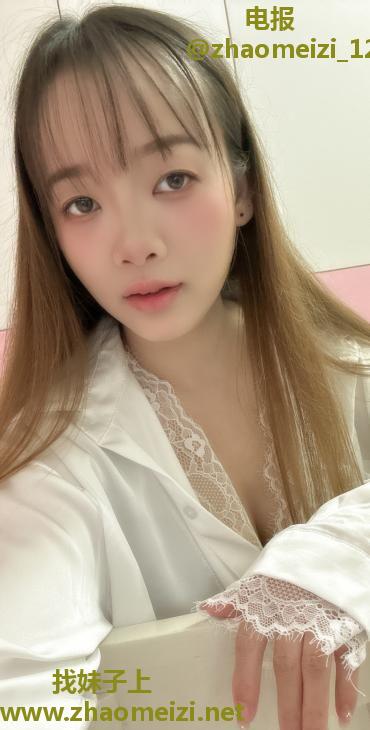 肤白水多小姐姐
