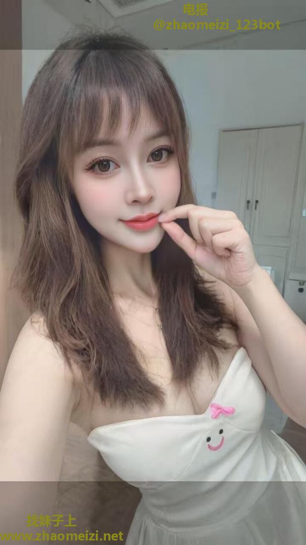 风骚大奶御姐