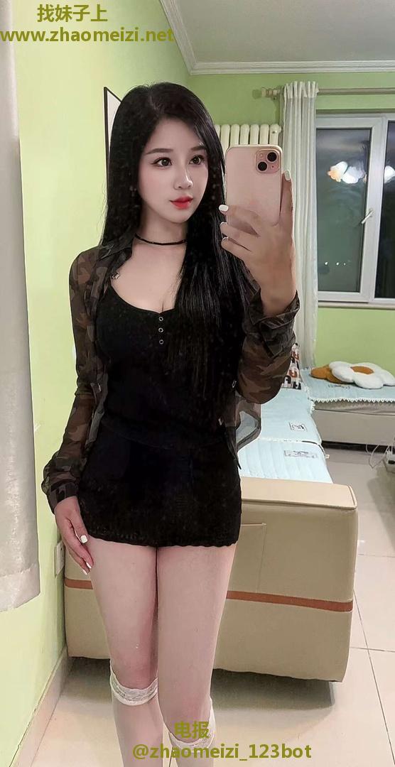 大胸性感美女