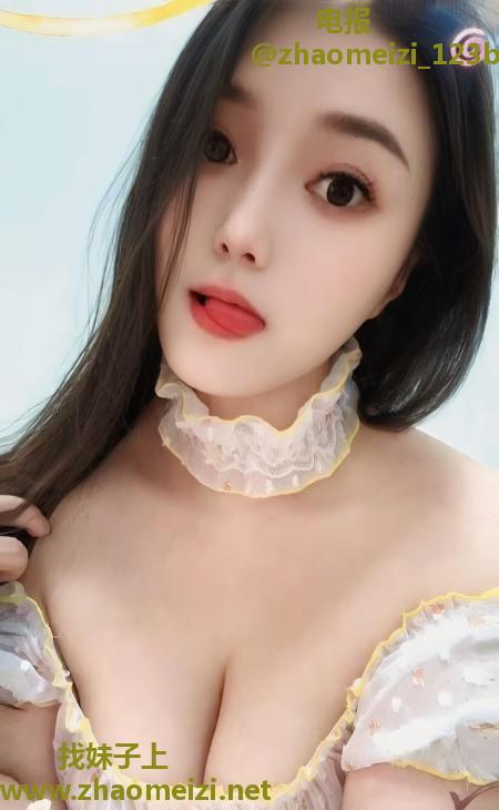 西湖巨乳娃娃脸盼盼
