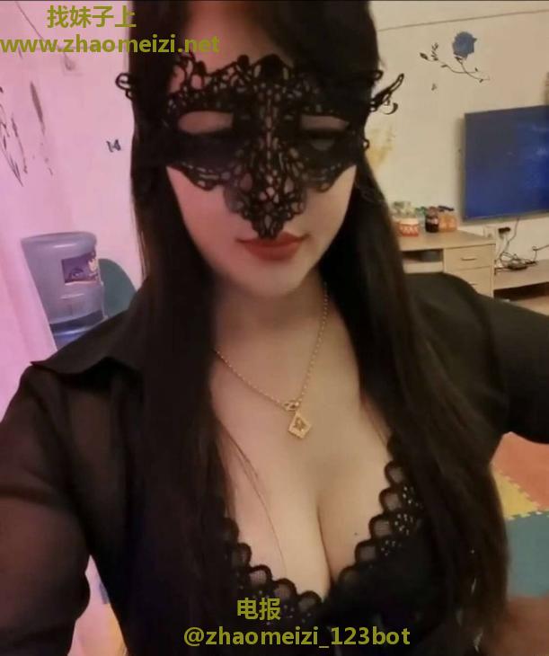 再刷丰满美臀大奶少妇