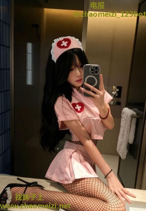 高颜值学妹诺诺