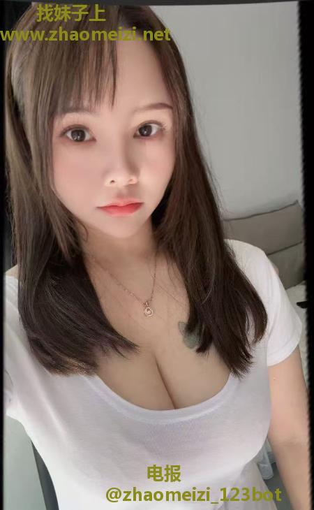 体验性感大奶妹子