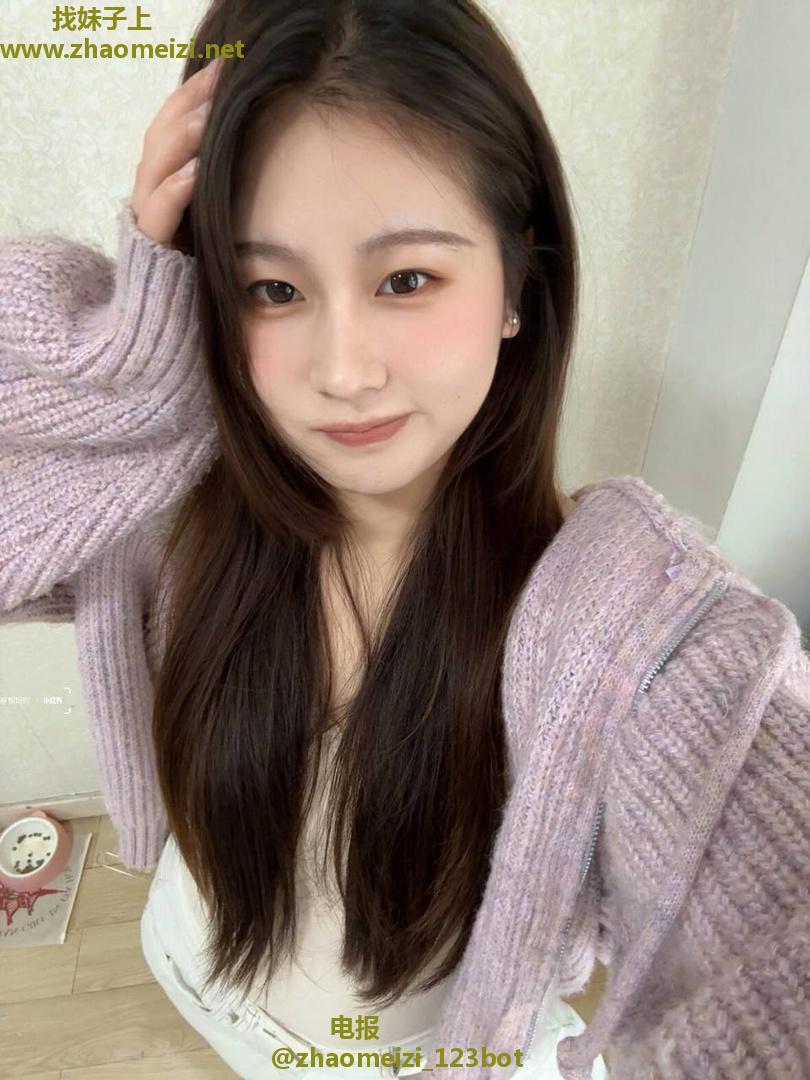 长腿大屁股熟女